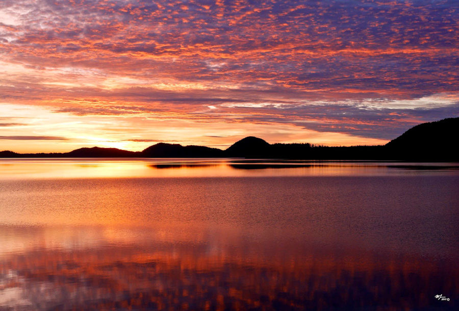 Kennedy Lake Sunset — Martin Kaspers